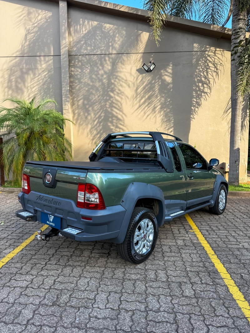 Fiat Strada Adv. Ext. 1.8 LOCKER Dual.Flex CE