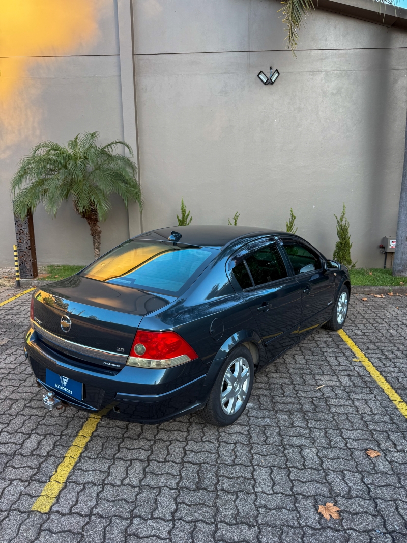 GM - Chevrolet Vectra Expres./ Collection  2.0 MPFI 8V